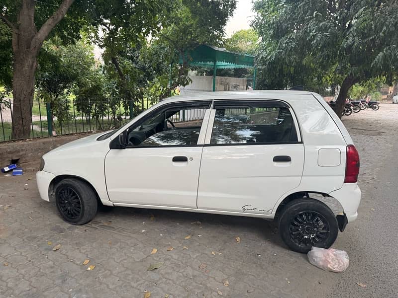 Suzuki Alto 2011 1