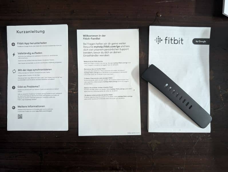 Fitbit Charge 6 almost new 5