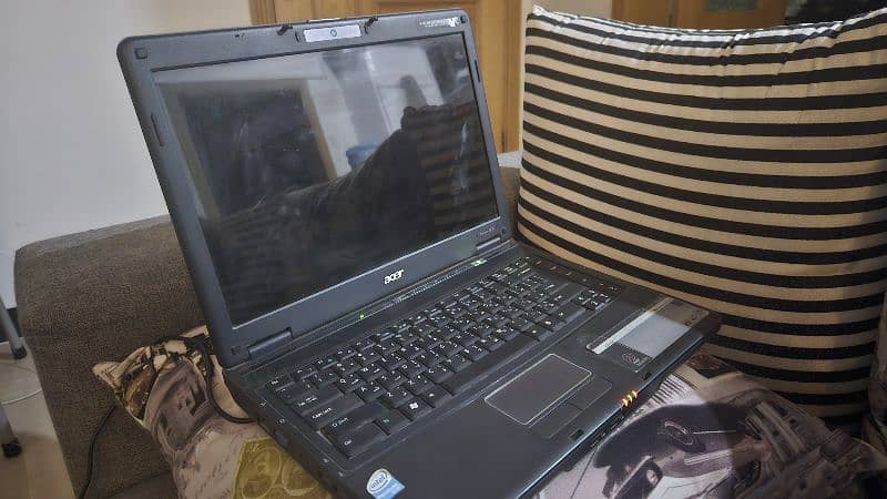 Acer Laptop 4