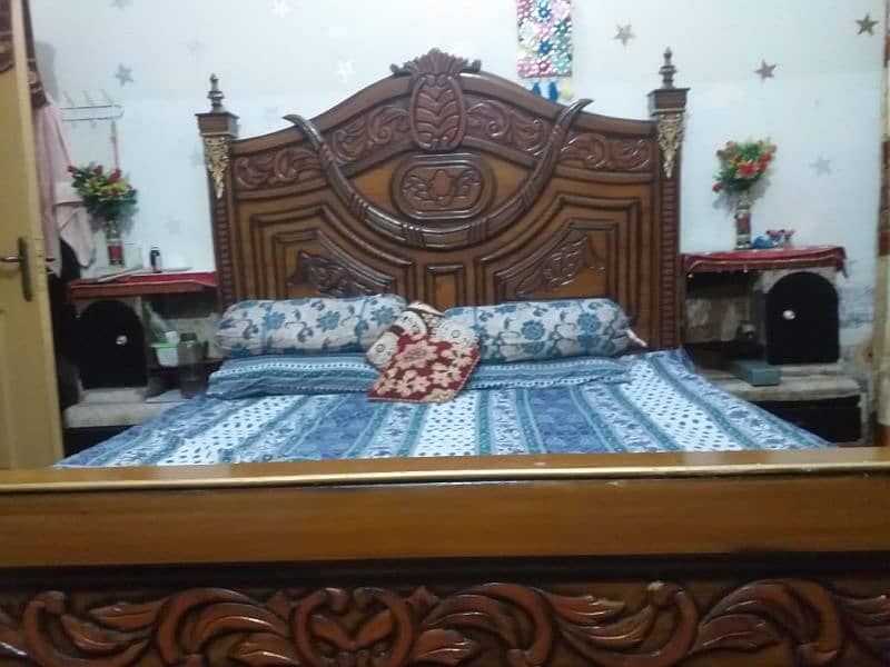 Double Bed without mattress 2