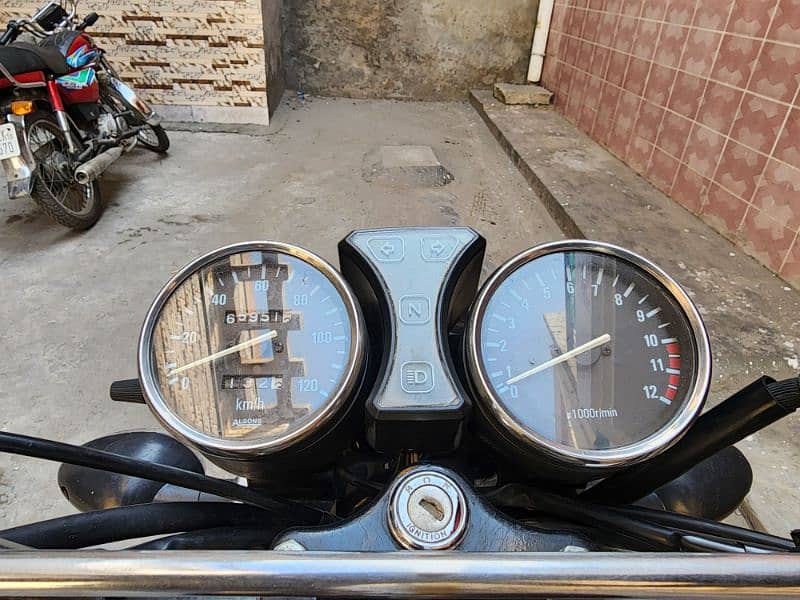 Suzuki GS 150 SE – 2022 Model | Lahore Registered | Reliable Ride 4