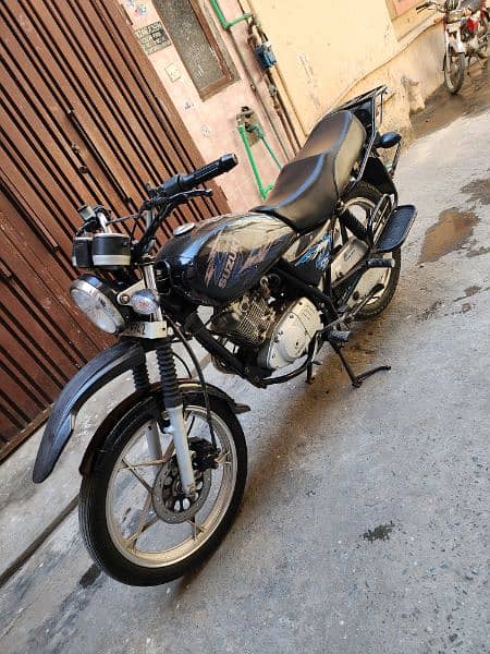 Suzuki GS 150 SE – 2022 Model | Lahore Registered | Reliable Ride 5