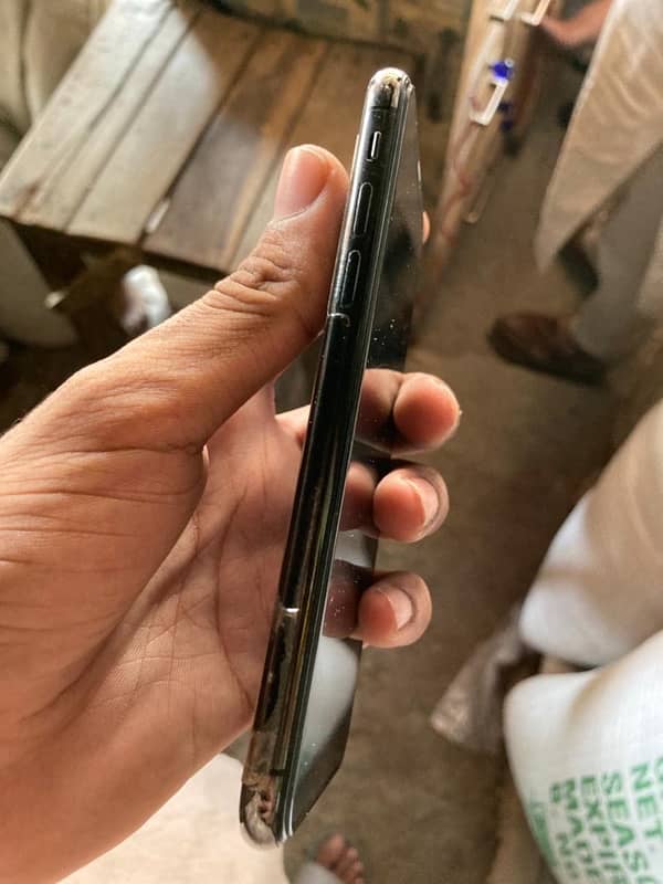 iphone x 256gb pta approved 4