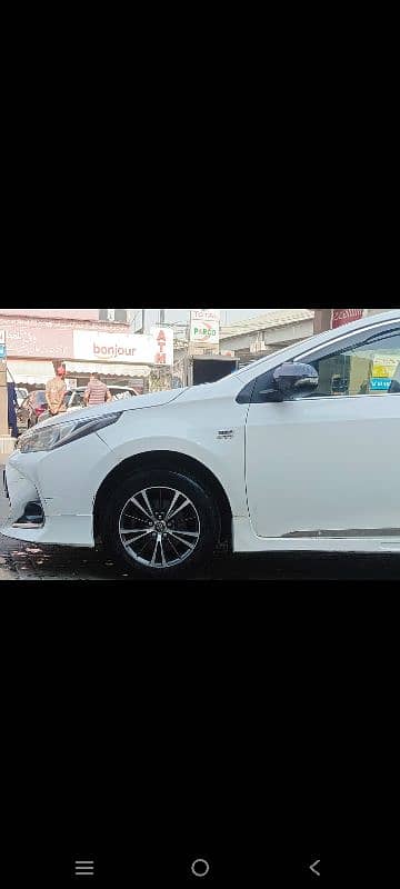 Toyota Altis Grande 2017 3