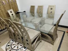 Dinning table