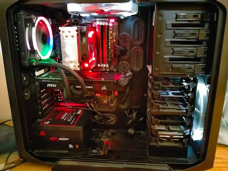 : High-Performance Gaming PC 3