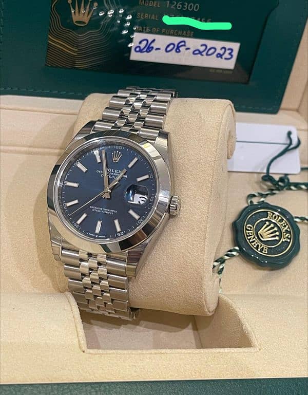 We buy Rolex Omega Cartier Chopard Raymond weil Brietling Rado Tissot 4