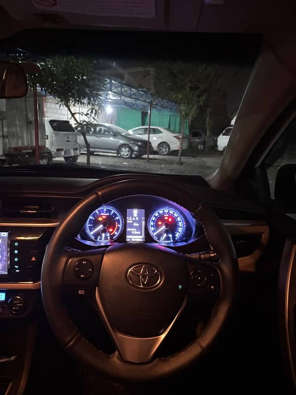 Toyota Altis Grande 2017 8