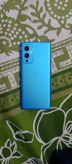 OnePlus 9 5g 0