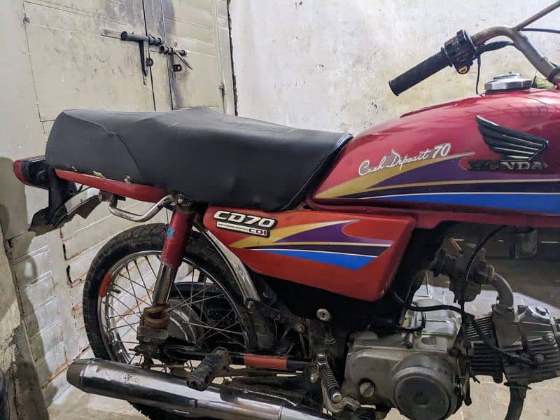 Urgent sale Honda CD 70 2006 7