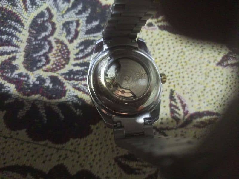 watch 1