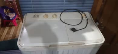 Haier Washing Machine with Dryer