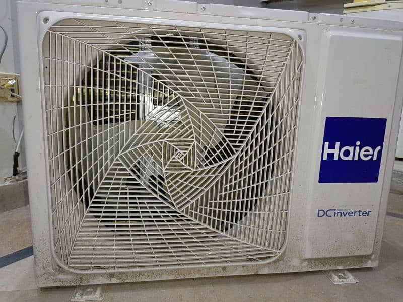 Haier 1.5 Ton inverter AC heat n cool Almost Brand new. 2 months used 5