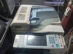 Photo Copy Machine 10/7Condition Available Geniun. .