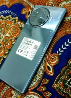 Tecno spark 20pro plus. . 10/10 total original with full box. urgent sale 0