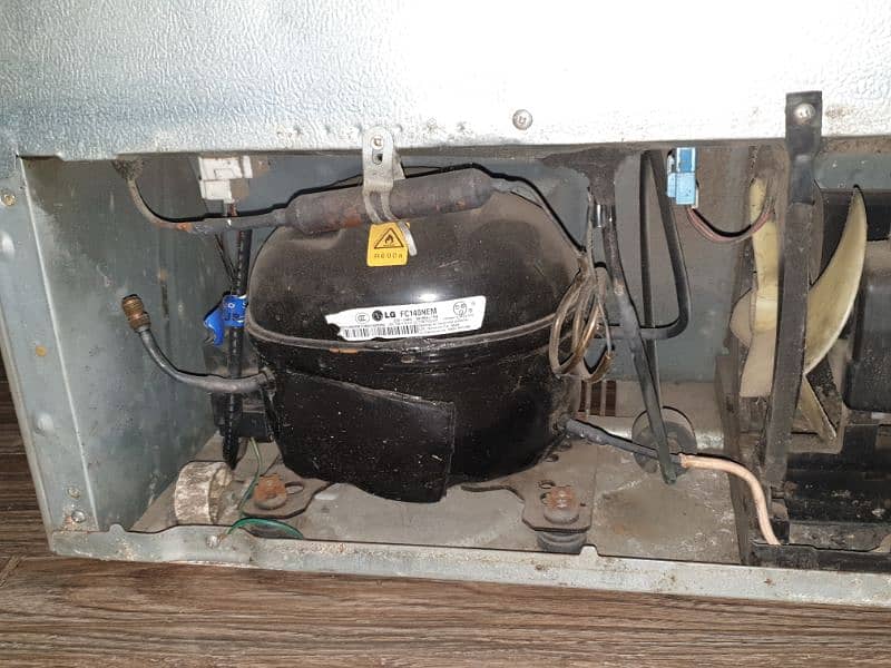 LG Fridge Inverter Compressor Kharab 14