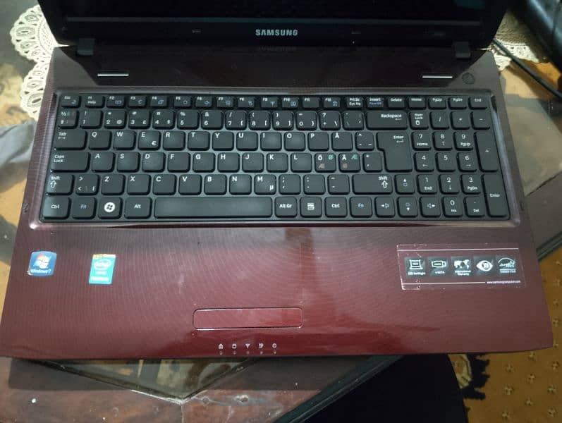 laptop samsung core i3 2nd generation 4