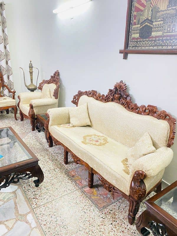 chnioti carving 5 seater sofa set 0