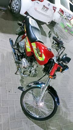 Super star 2023 10 month Karachi num 1st owner Mint condition