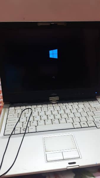 Fujitsu Laptop For Sale (Intel I7 M620, 8 GB Ram, Touch Screen 1