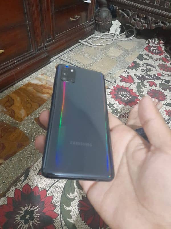 Samsung a51 1