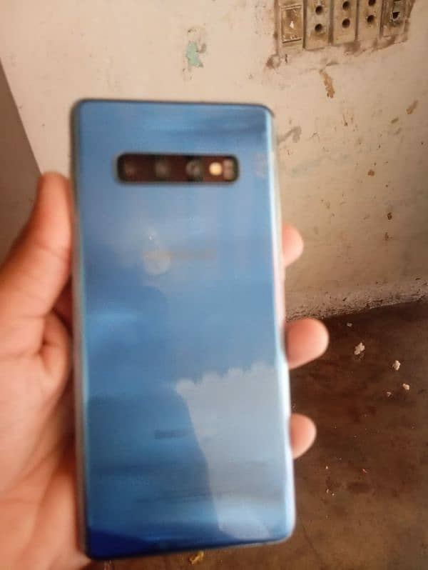 Samsung s10plus 6/128 2