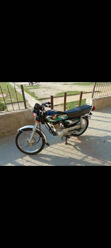 Honda 125CG 8