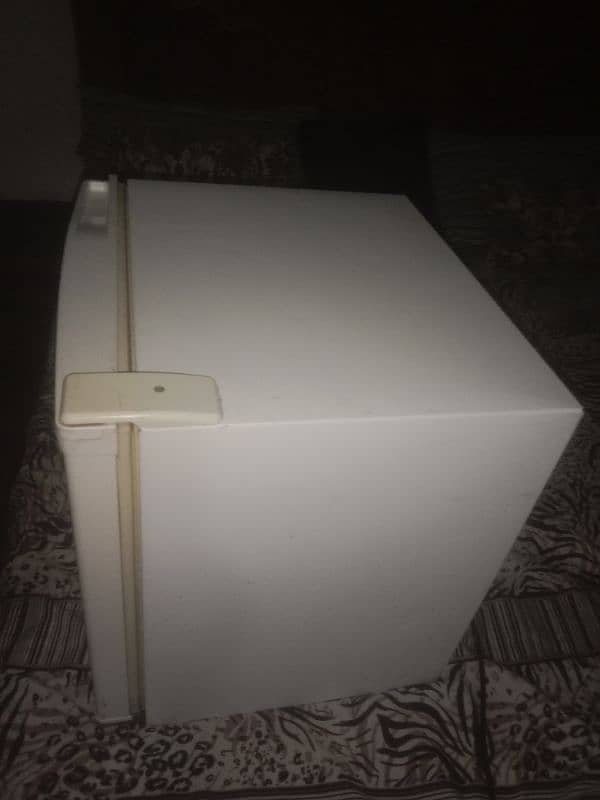 HAIER MINI FRIDGE FOR SALE 2