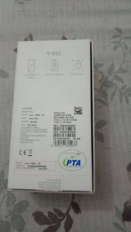 vivo Y91c 2gb ram 32 gb hard 2