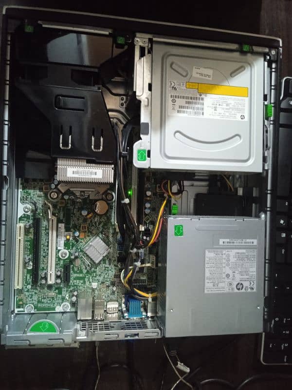 Hp Compaq 8200 D. Top 3