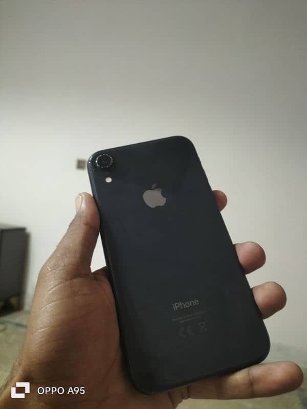 iphone xr 1