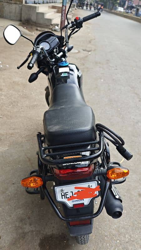 Scratchless Suzuki 110 Bike Black Color, just 2300 Kms driven. 1