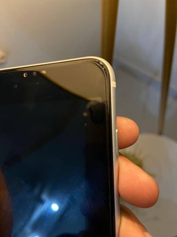 iPhone SE 2020 urgent sale no exchange 9