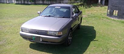 Nissan Sunny 1990