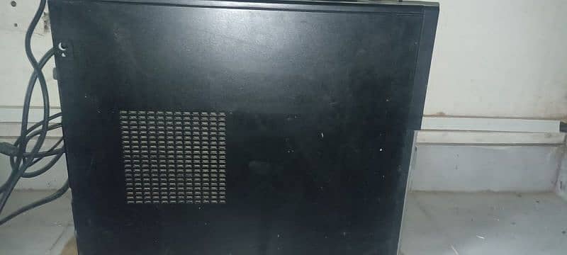 8 Full Computer System For Sale. . 3