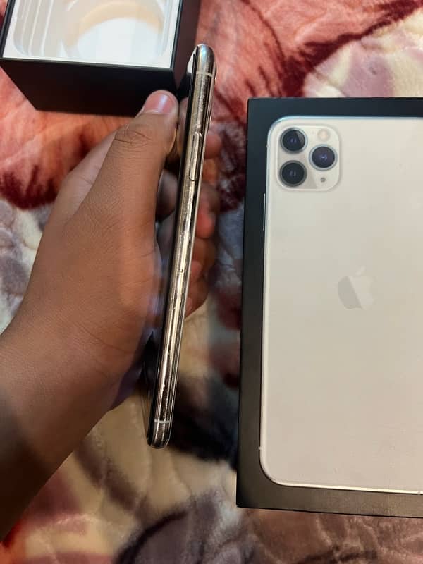 iphone 11 pro max pta approve panel change 5