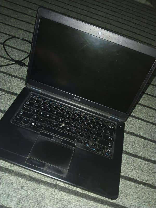 Dell laptop latitude 5450 i5 5th 0