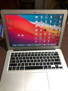 Macbook air 2013 13 inch working very well no fault