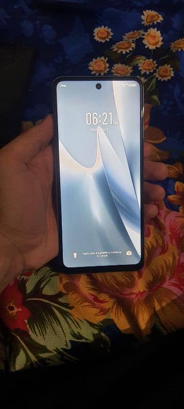 Infinix Hot 40 pro 0