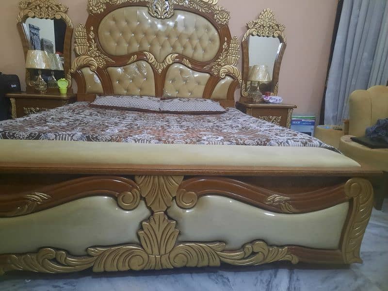 Royal style king size bed set for sale 03379239556 2