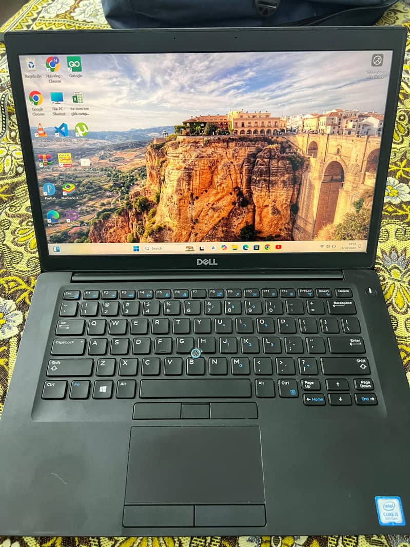 Dell Latitude 7490  16 gb ram 256gb ssd core i5 8th Gen 0