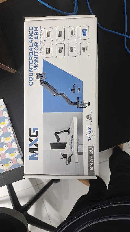 MXG Monitor Arm 0