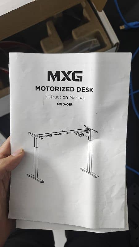 MXG Monitor Arm 1