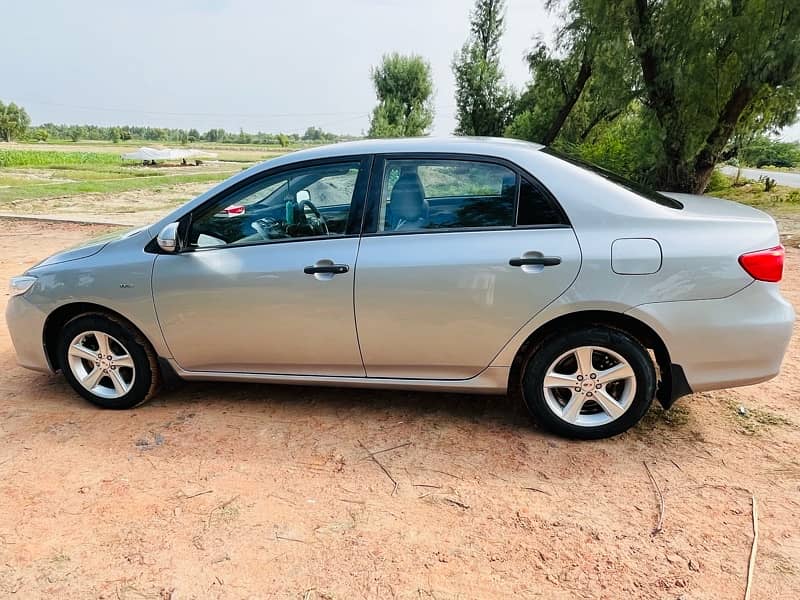 Toyota Corolla GLI 2013 8