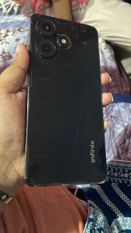 INFINIX HOT 30 BLACK 1