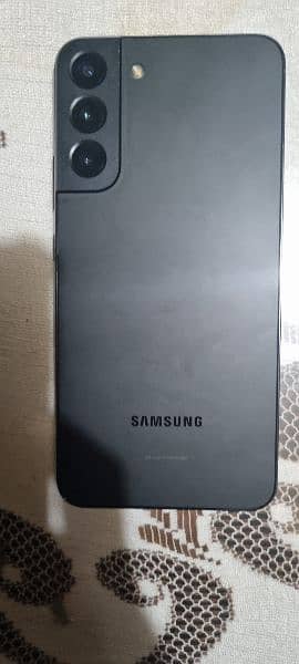 Samsung S22 plus 0