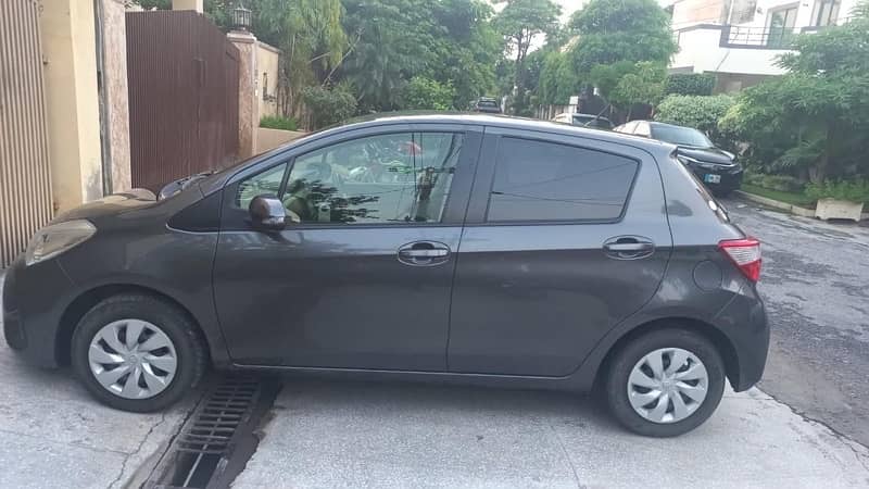 Toyota Vitz 2018 1