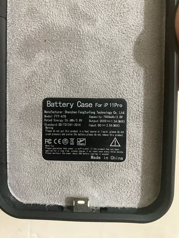 iPhone 11 to non-PTA factory unlock 256 gb with box and charger 5