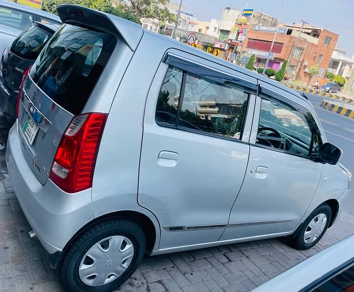 Suzuki Wagon R 2017 5