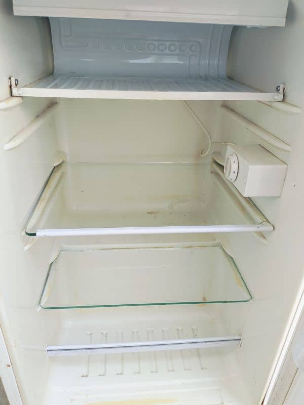 Room size Fridge Genuine 1